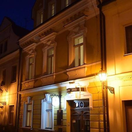 Hnizdo Snu Hotel Hradec Králové Eksteriør billede